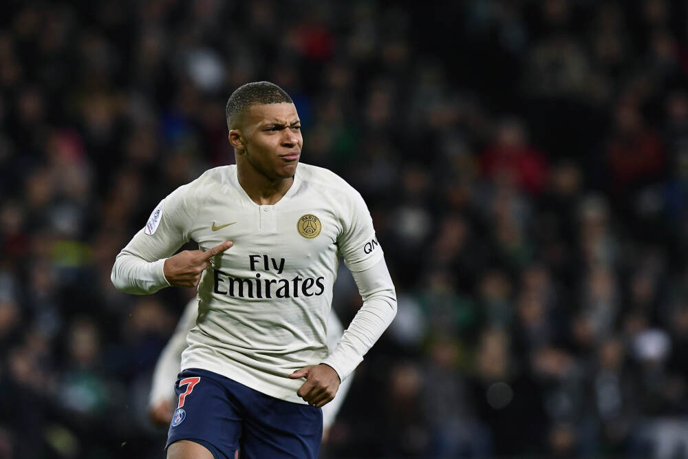 首位4强诞生！吴宜泽12连胜、6